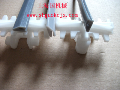 【上海掛瓶條批發(fā)|掛瓶條報(bào)價(jià)|風(fēng)送線耐磨條批發(fā)|摩擦條供應(yīng)】價(jià)格,廠家,圖片,輸送機(jī)械配件屬具,上海國可機(jī)械設(shè)備-